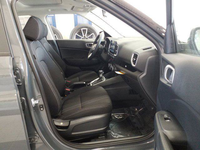 New 2026 Hyundai Venue SEL FWD image 16