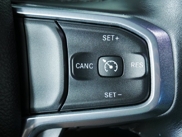 Used 2023 RAM 1500 Laramie AWD/4WD image 28