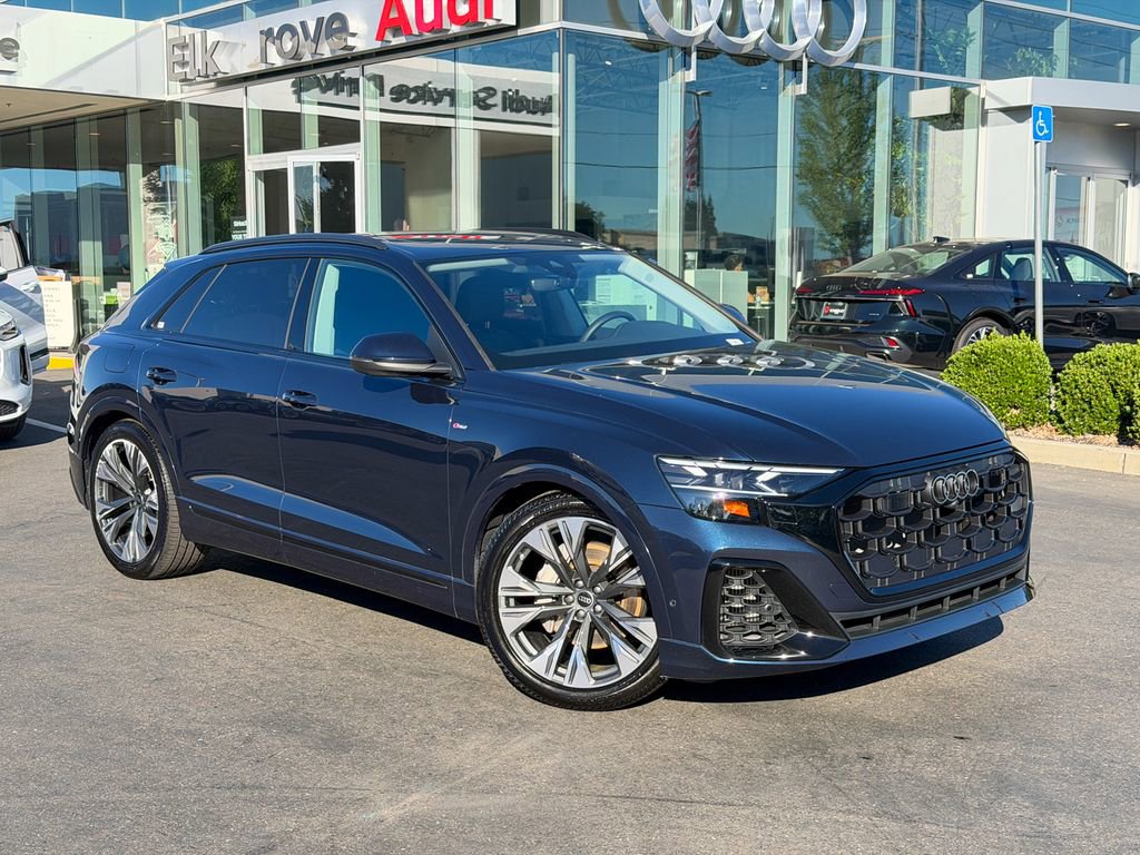 Used 2025 Audi Q8 Premium Plus w/ Premium Plus Package image 3