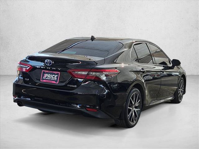 Used 2022 Toyota Camry XLE w/ Cold Weather Package FWD image 5