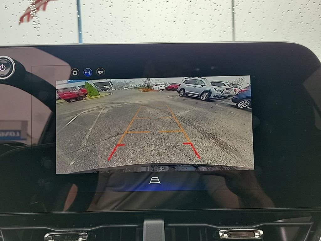Used 2025 Chevrolet Equinox RS w/ Convenience Package III FWD image 22