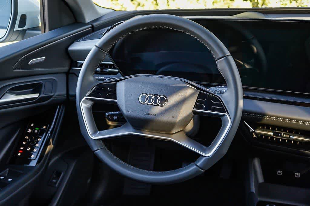 New 2025 Audi Q6 e-tron Premium Plus AWD/4WD image 15