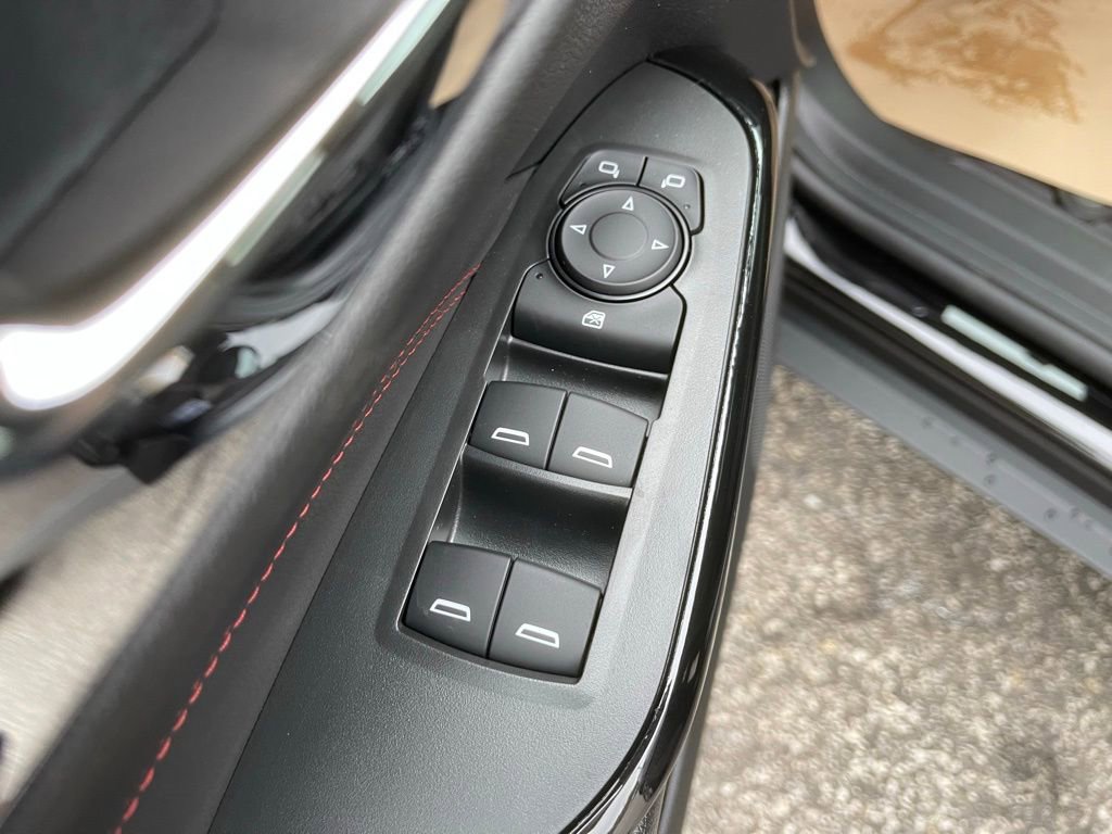 New 2026 Chevrolet Trax RS w/ Driver Confidence Package FWD image 10