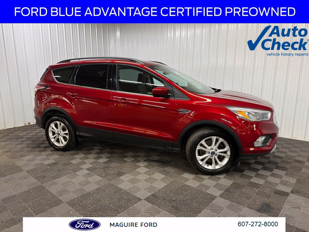 Certified 2018 Ford Escape SE FWD image 1
