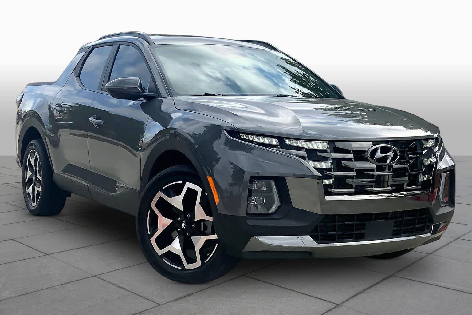 Used 2022 Hyundai Santa Cruz Limited AWD/4WD image 3