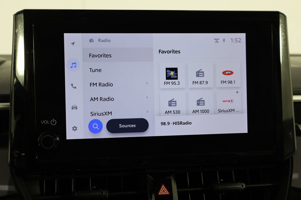 Used 2025 Toyota Corolla LE w/ Convenience Package image 27