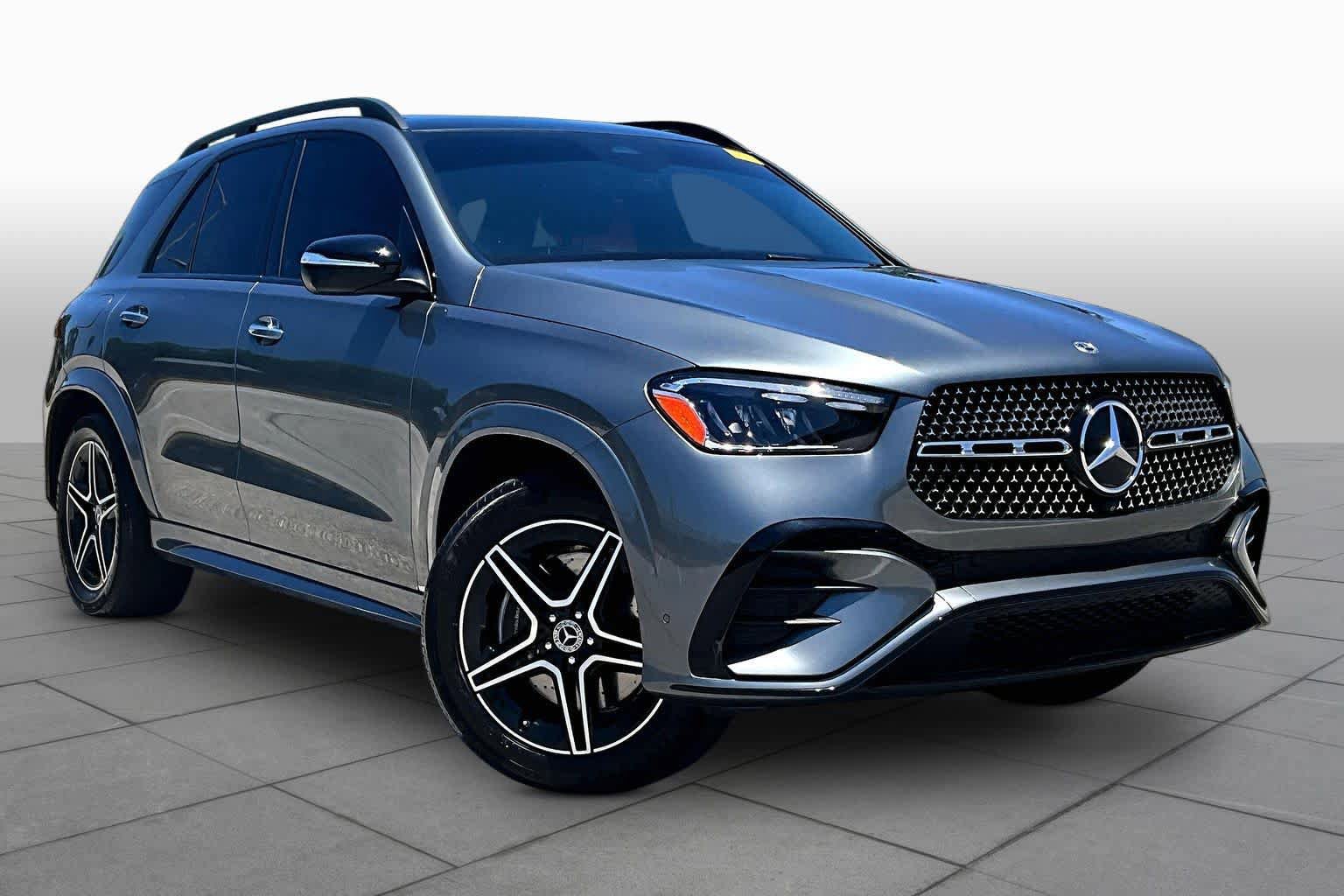 Used 2024 Mercedes-Benz GLE 350 4MATIC image 3