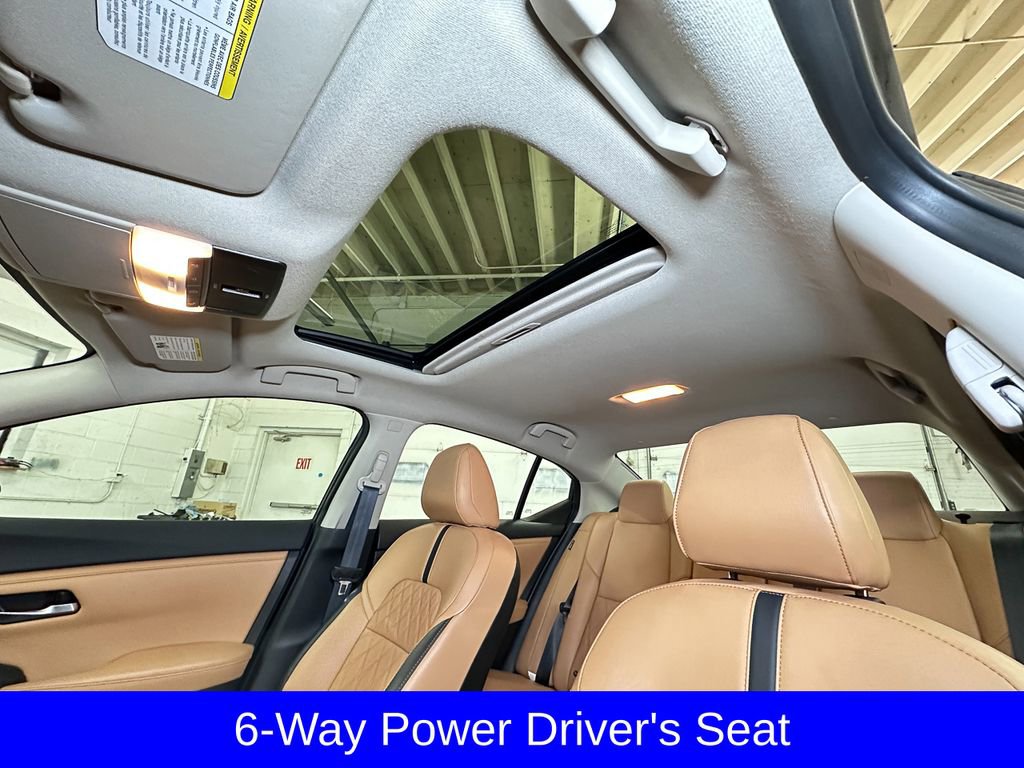 Used 2022 Nissan Sentra SV w/ SV Premium Package image 4