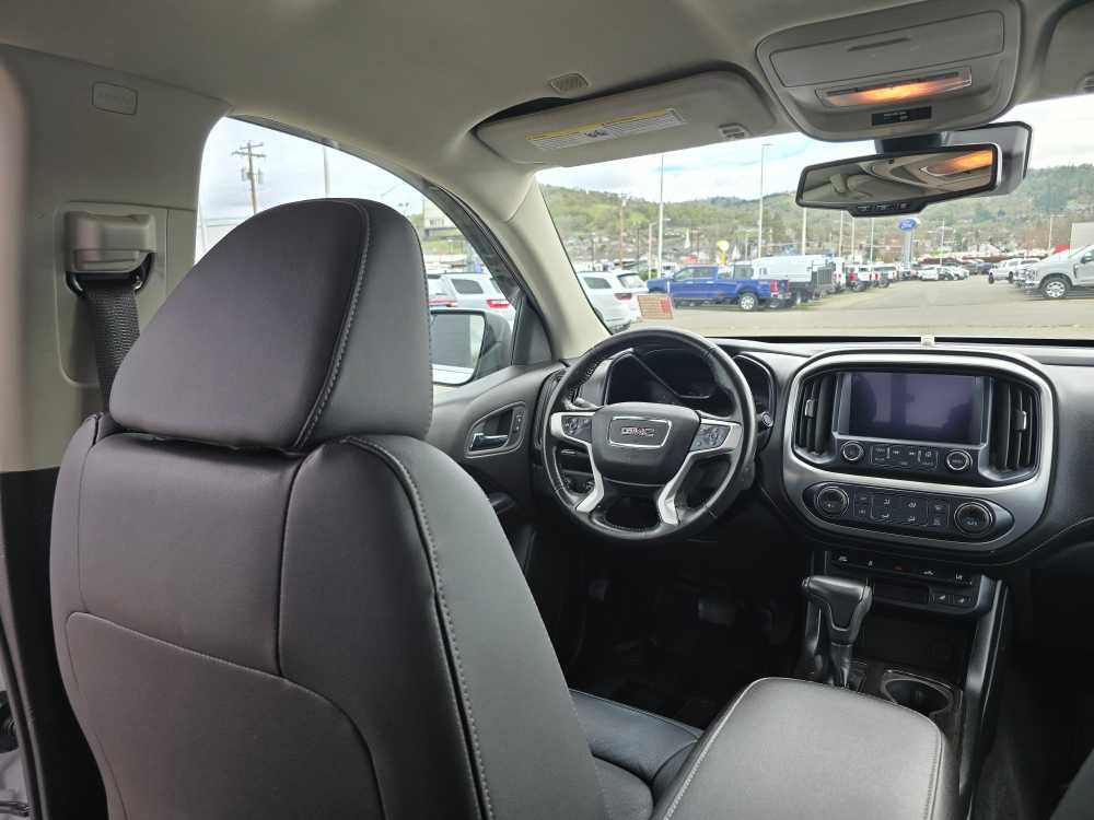 Used 2017 GMC Canyon SLT w/ Driver Alert Package image 10