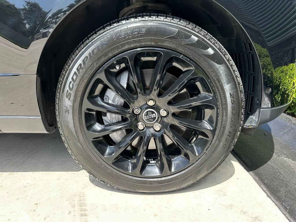 Used 2019 Land Rover Range Rover HSE AWD/4WD image 14