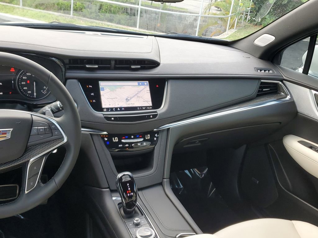 Certified 2026 Cadillac XT5 Sportv AWD/4WD image 19