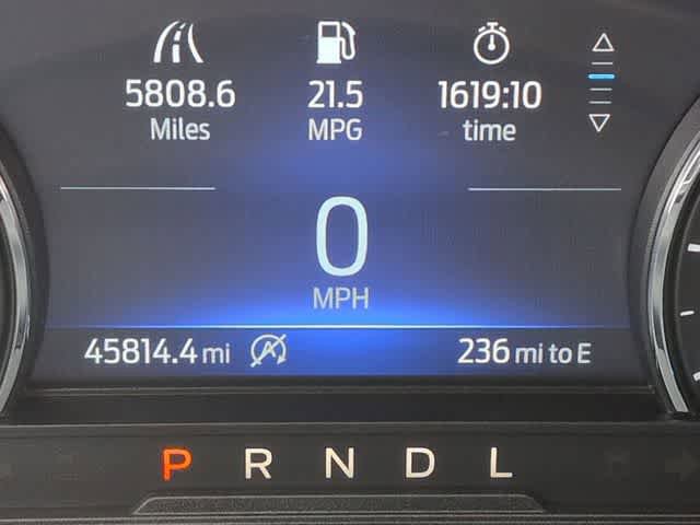 Used 2023 Ford Explorer XLT w/ Equipment Group 202A AWD/4WD image 33