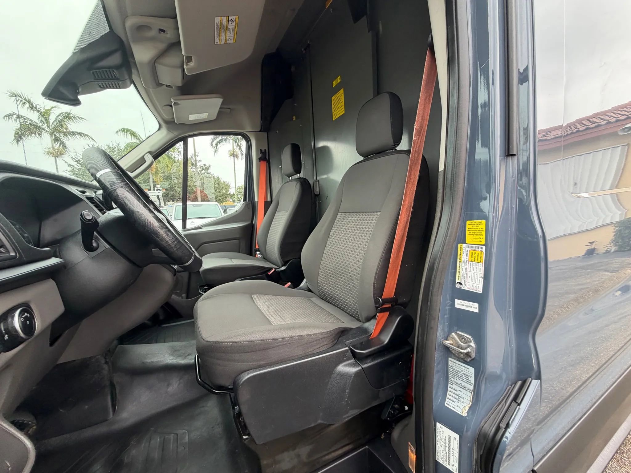 Used 2020 Ford Transit 250 148 High Roof Extended image 15