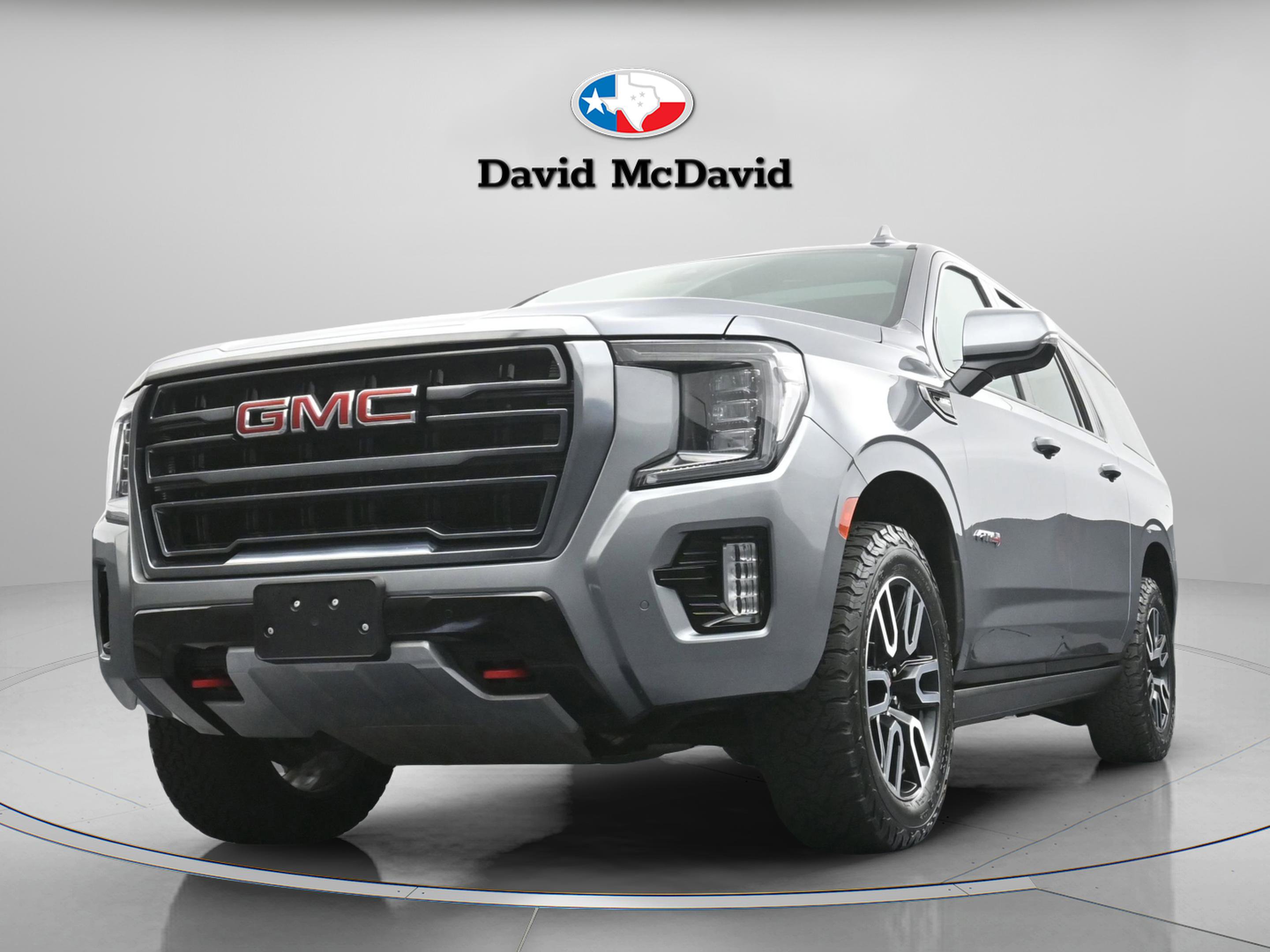 Used 2022 GMC Yukon XL AT4 image 4