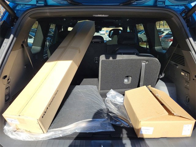 New 2026 Kia EV9 Land w/ Nightfall Edition Package image 10