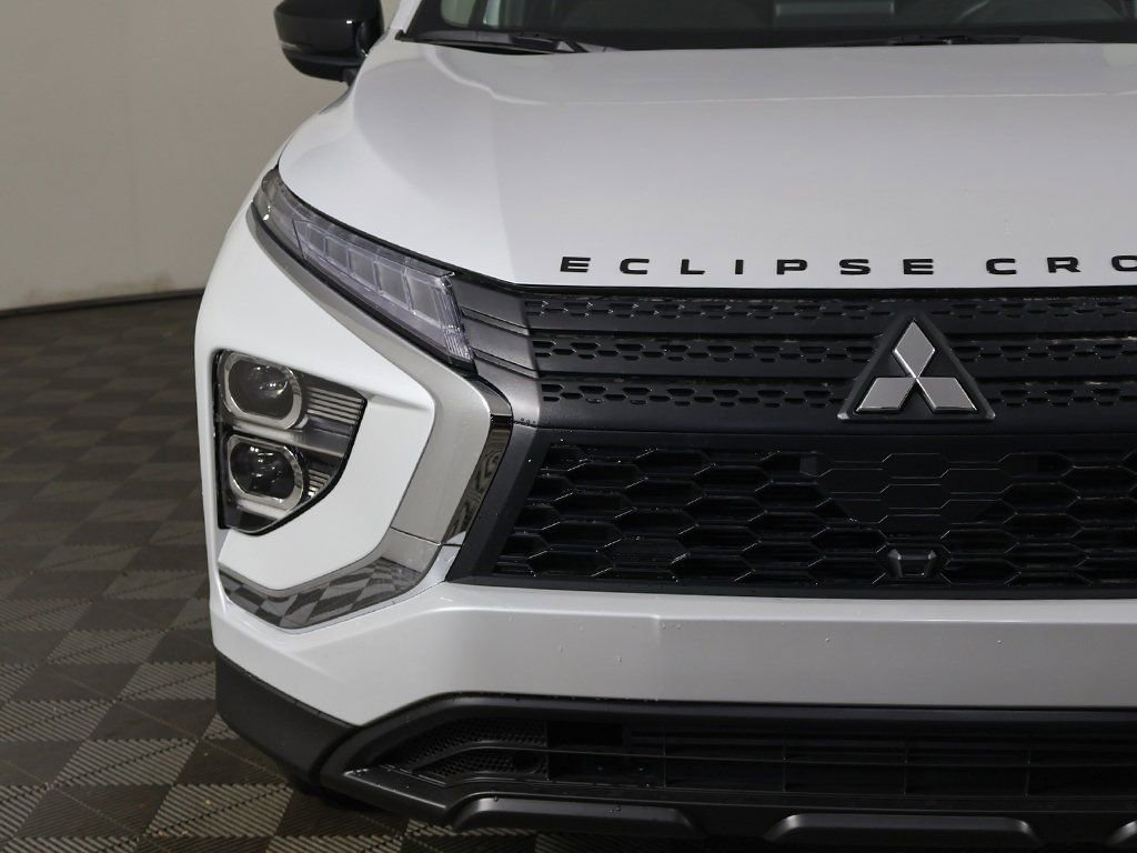 New 2026 Mitsubishi Eclipse Cross LE AWD/4WD image 10