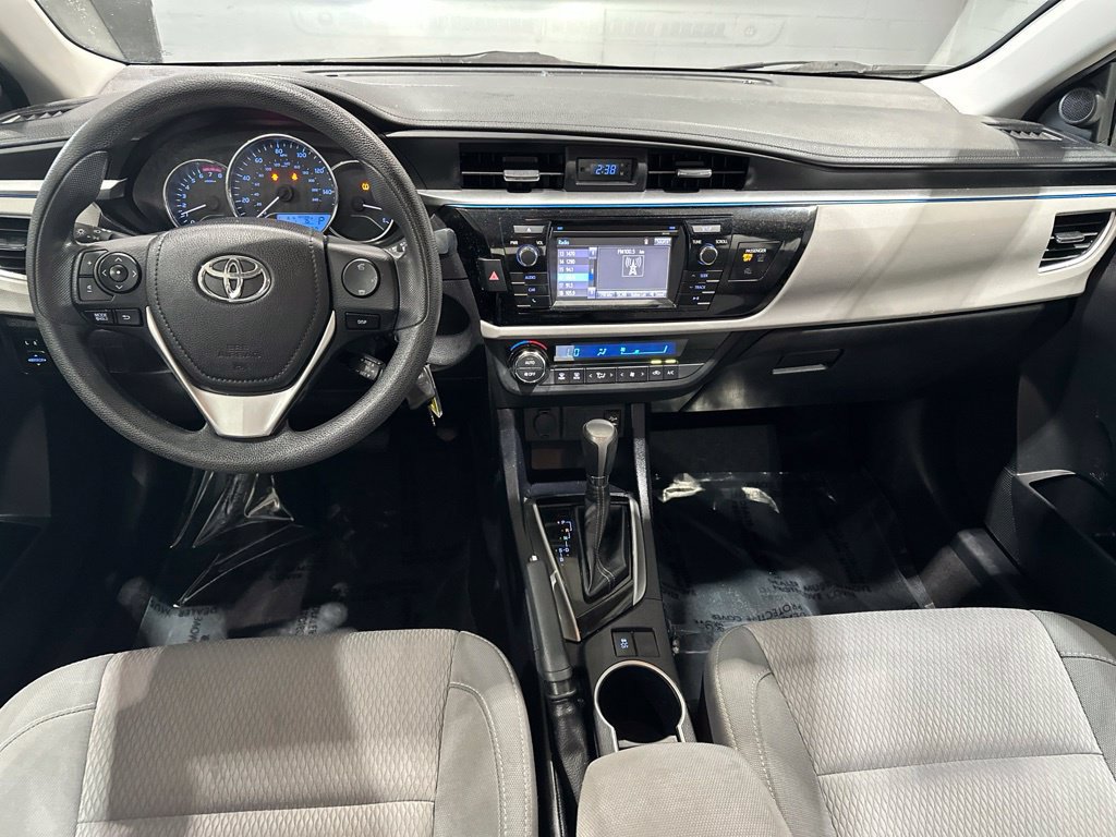 Used 2014 Toyota Corolla LE FWD image 8