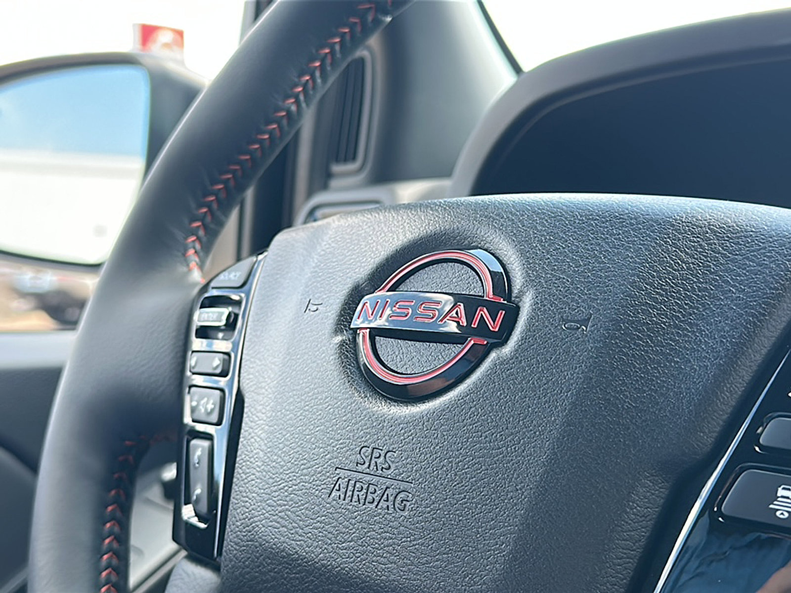 New 2026 Nissan Frontier PRO-4X w/ Pro-4x Convenience Package image 19