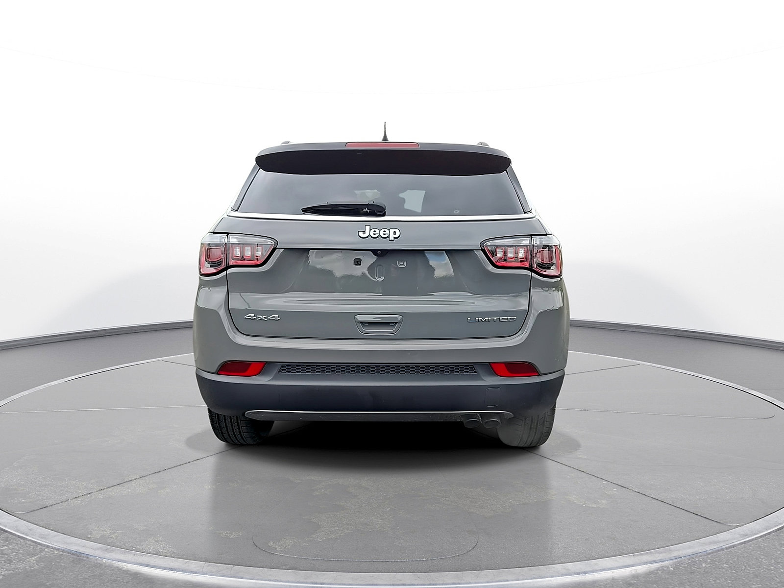 Used 2022 Jeep Compass Limited AWD/4WD image 7