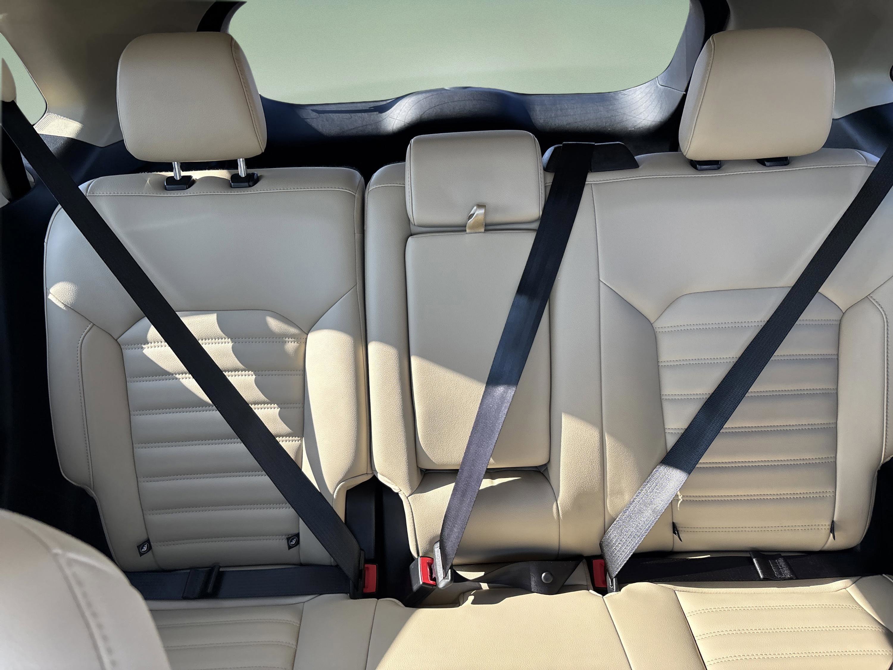 Used 2022 Ford Edge SEL w/ Convenience Package image 17