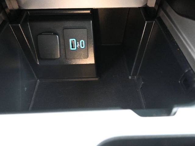 Used 2020 Ford Explorer Limited image 4