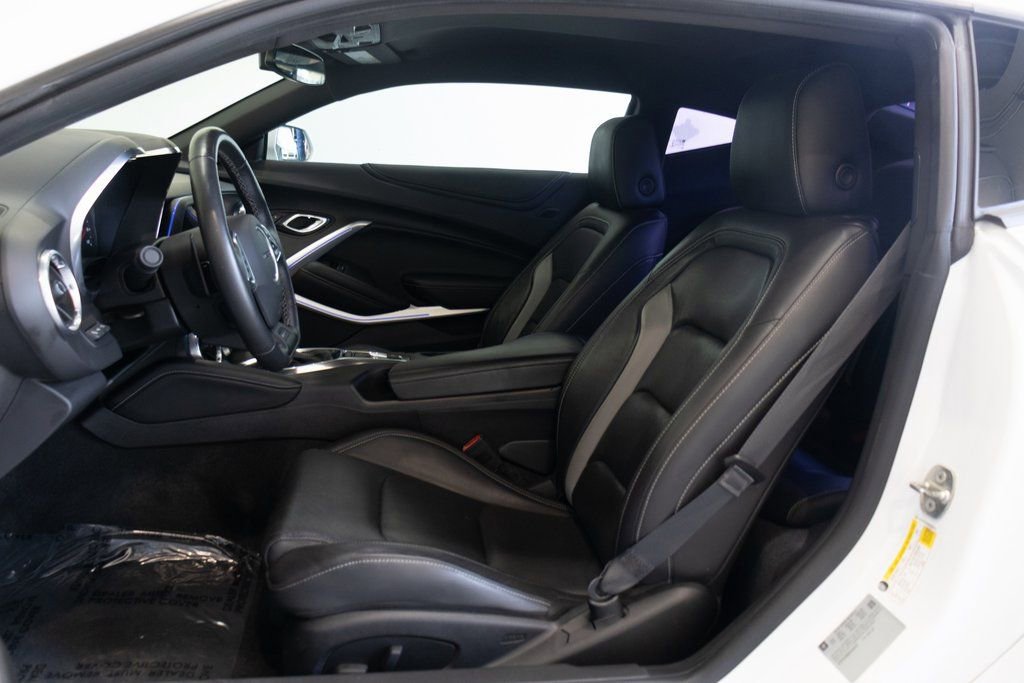 Used 2017 Chevrolet Camaro LT image 19