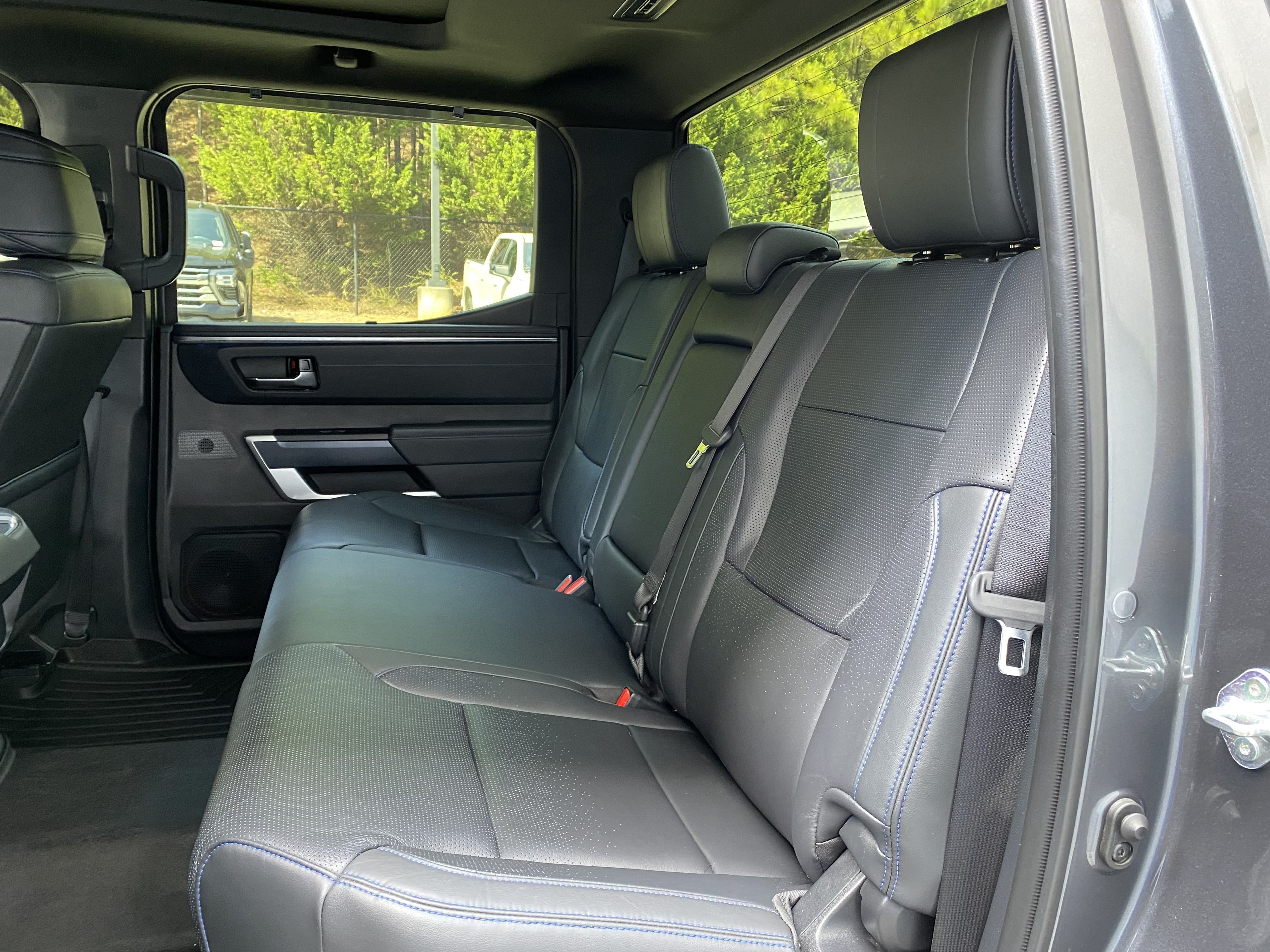 Used 2024 Toyota Tundra Platinum AWD/4WD image 38