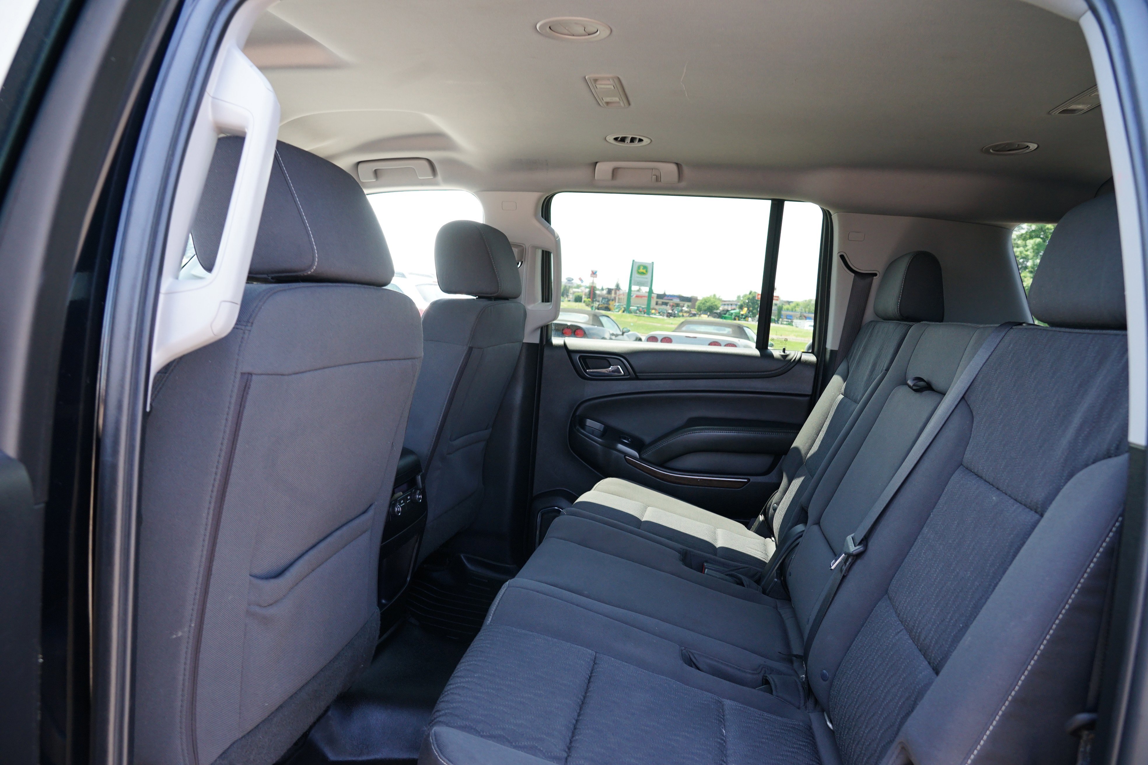 Used 2019 GMC Yukon XL SLE w/ SLE Value Package image 21