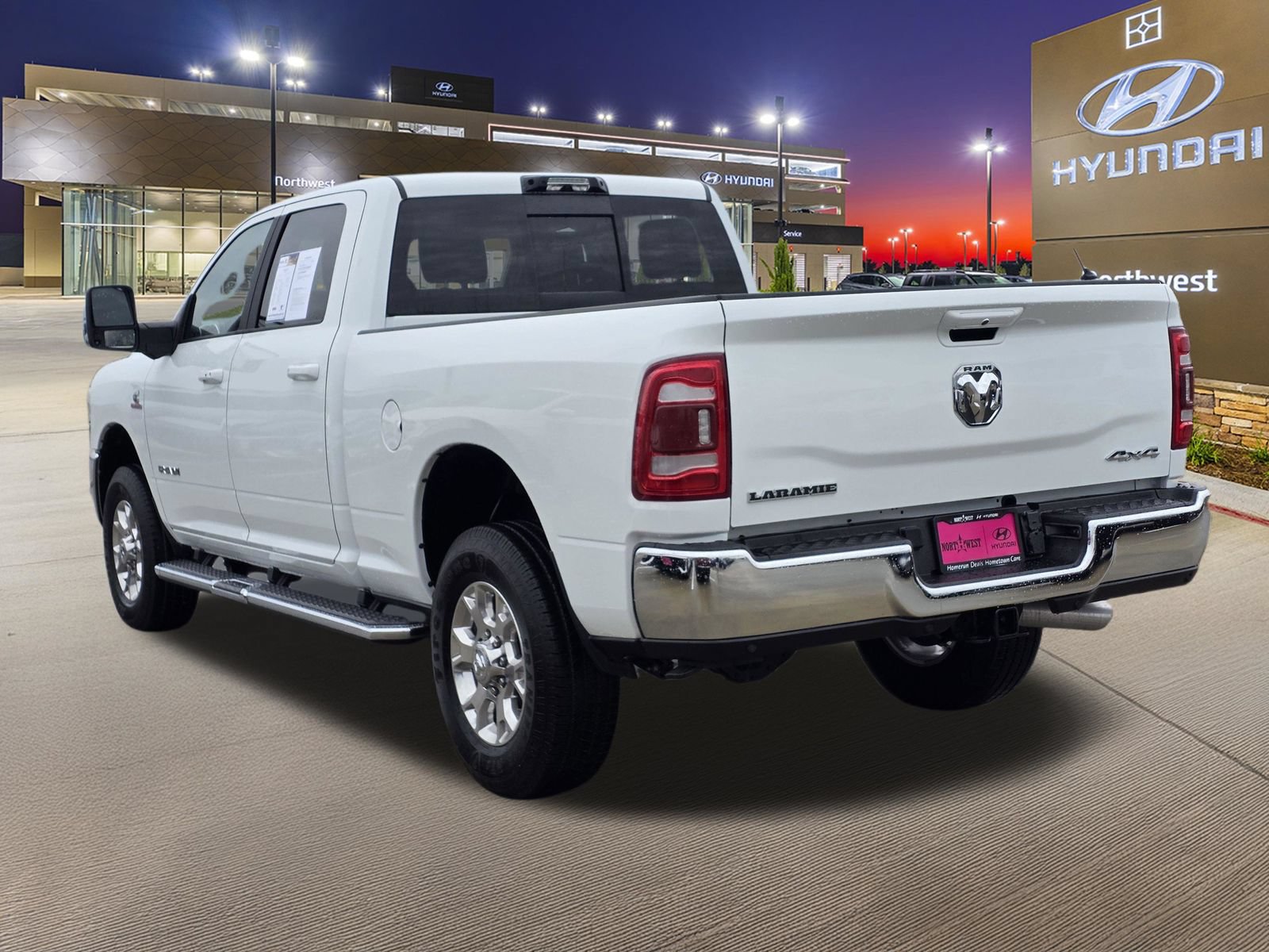 Used 2024 RAM 3500 Laramie w/ Safety Group AWD/4WD image 9