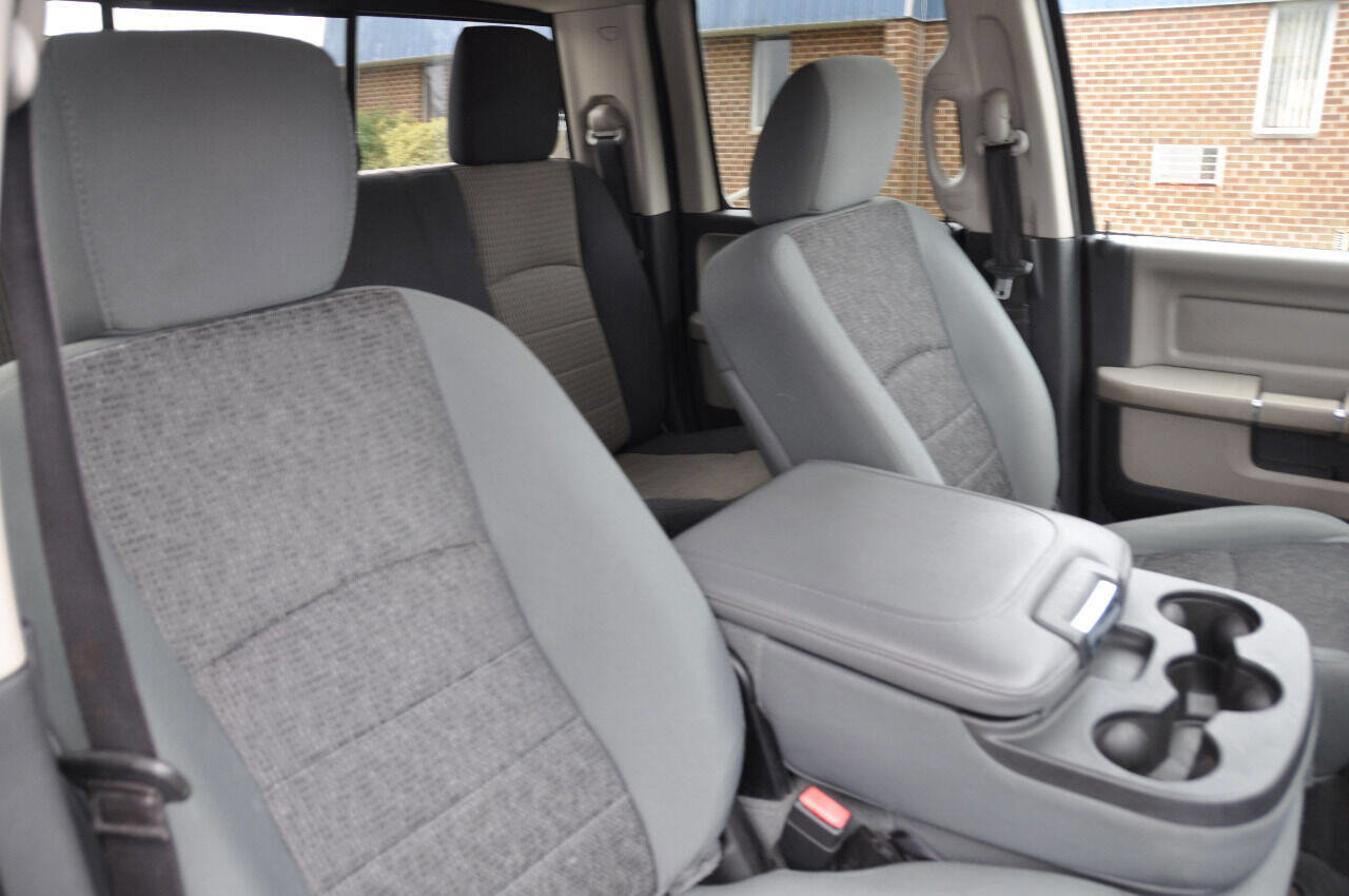 Used 2016 RAM 1500 Big Horn image 27