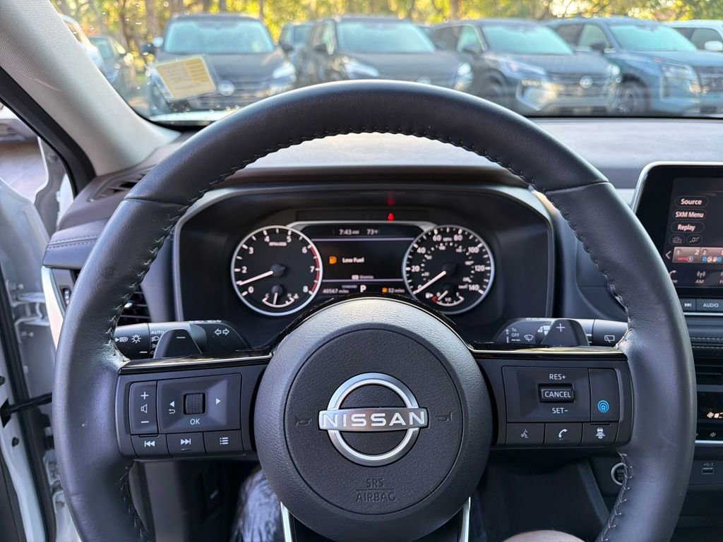 Used 2023 Nissan Rogue SV w/ SV Premium B Package image 49