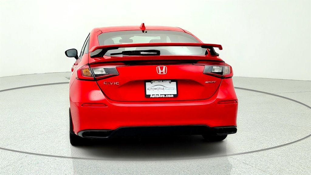 Used 2024 Honda Civic Sport image 6