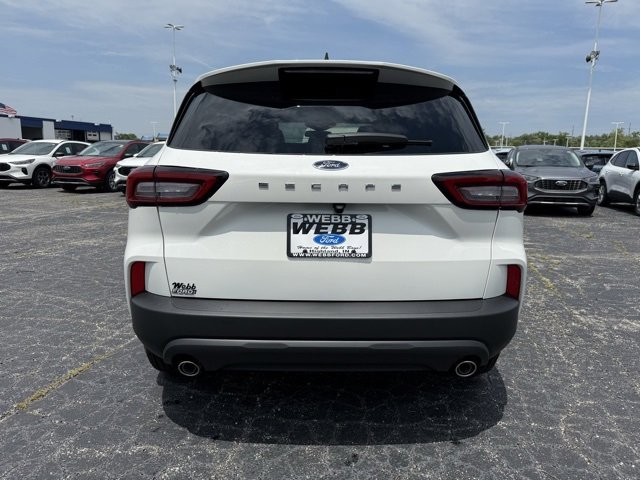 New 2025 Ford Escape ST-Line w/ Cold Weather Package image 7