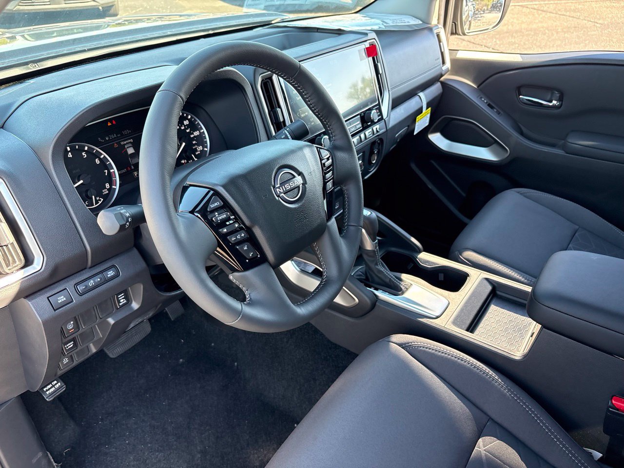 New 2027 Nissan Frontier SV RWD image 18