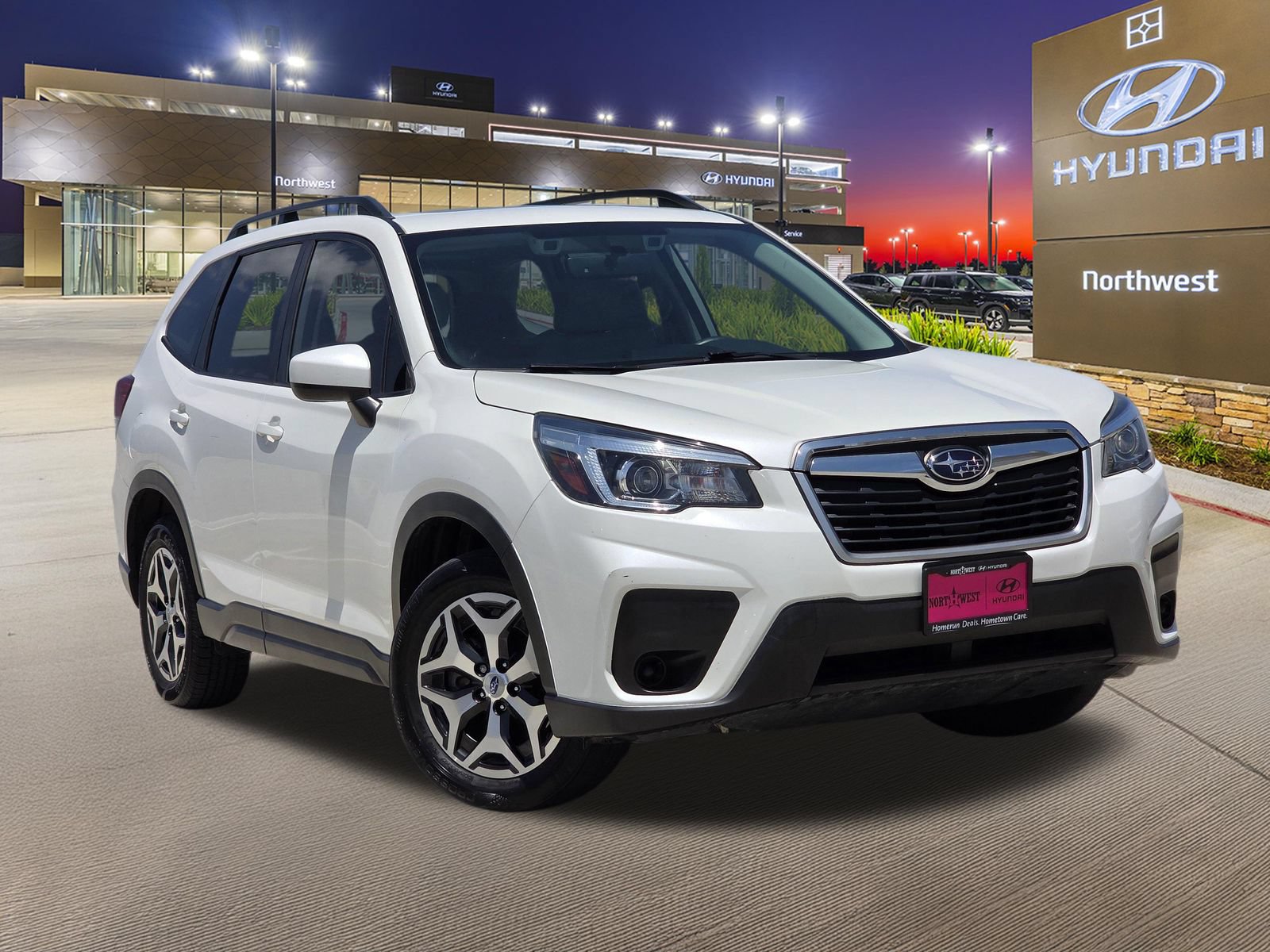 Used 2019 Subaru Forester Premium w/ Popular Package #1 AWD/4WD image 3