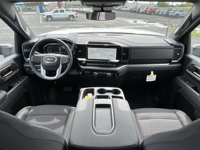 New 2025 GMC Sierra 2500 SLE w/ SLE Value Package; image 20