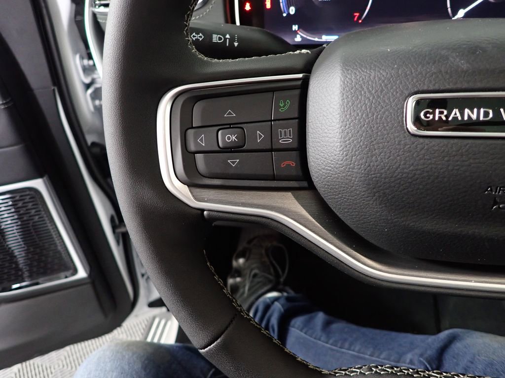 New 2026 Jeep Grand Wagoneer Limited AWD/4WD image 32