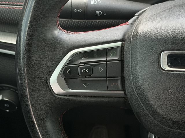 Used 2024 Jeep Compass Trailhawk AWD/4WD image 13