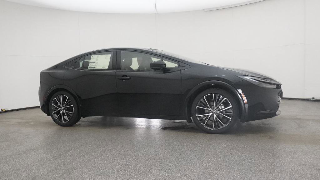 New 2026 Toyota Prius XLE image 31