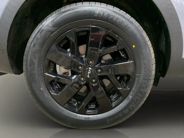 Used 2023 Kia Sorento S AWD/4WD image 36