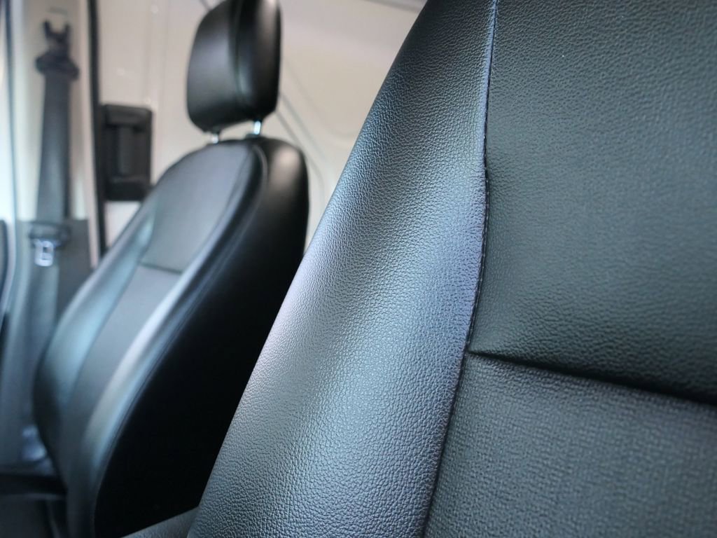 Used 2021 Ford Transit 250 Medium Roof image 14