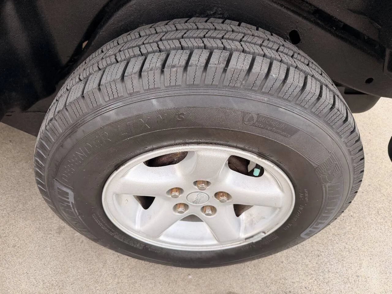 Used 2004 Jeep Wrangler X w/ Wheel Plus Group AWD/4WD image 24