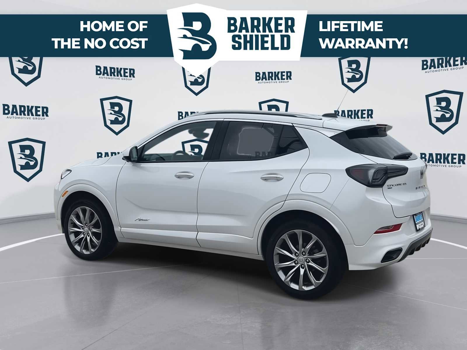 Used 2024 Buick Encore GX Avenir w/ Avenir Technology Package AWD/4WD image 7