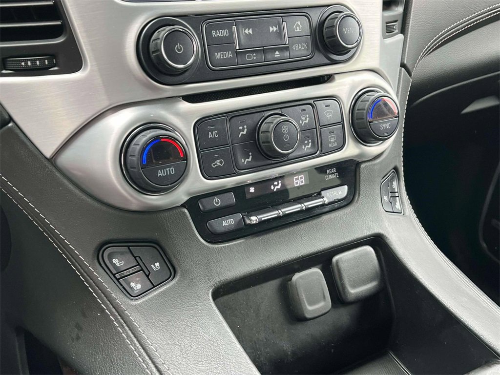 Used 2018 GMC Yukon SLT w/ HD Trailering Package image 34