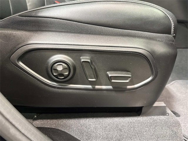 Used 2023 Jeep Grand Cherokee Overland image 26