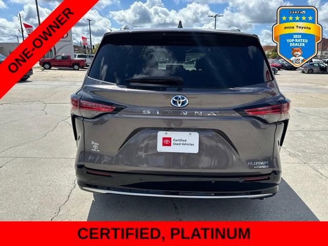 Used 2023 Toyota Sienna Platinum FWD image 6