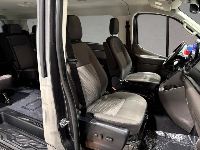 Used 2020 Ford Transit 150 XLT AWD/4WD image 31