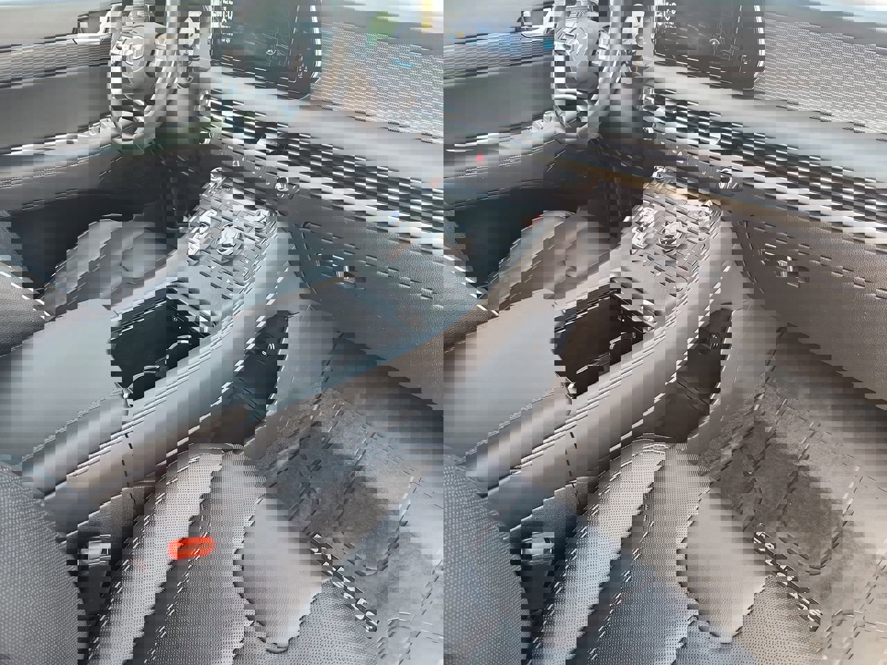 Used 2023 Hyundai Palisade Limited w/ Cargo Package image 22