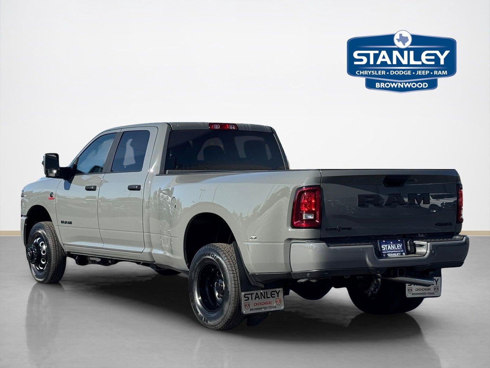 New 2027 RAM 3500 Big Horn AWD/4WD image 5
