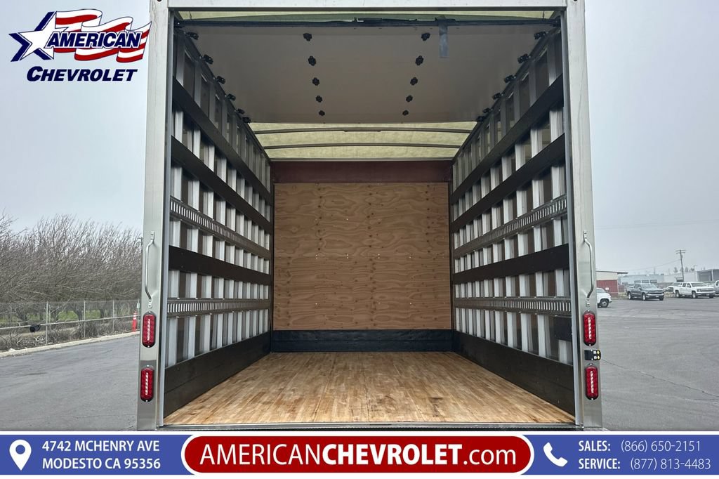 New 2025 Chevrolet Low Cab Forward RWD image 15